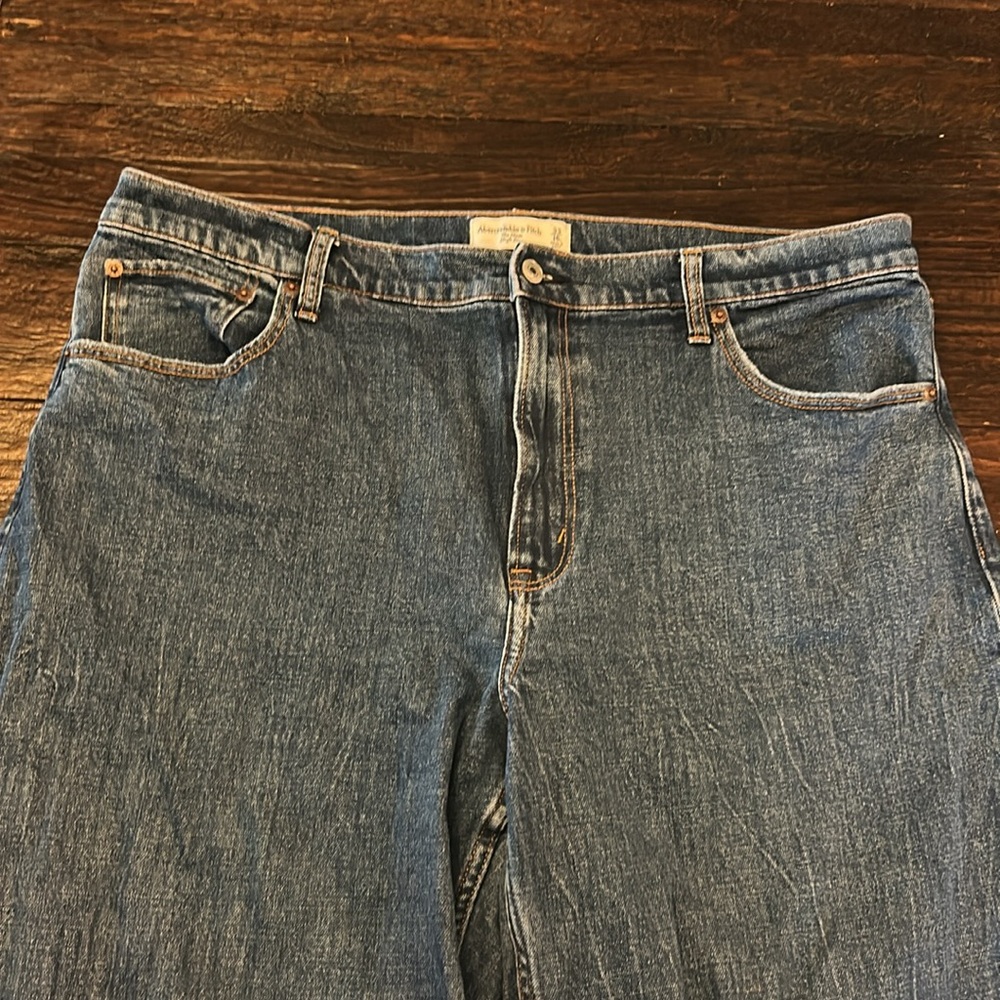 Abercrombie & Fitch The Mom High Rise Dark Denim Jeans - Picture 5 of 7